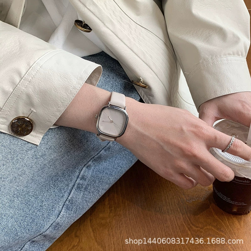 Women's Retro Minimalist Square Dial Alloy Case Leisure Style Watch - Image 4