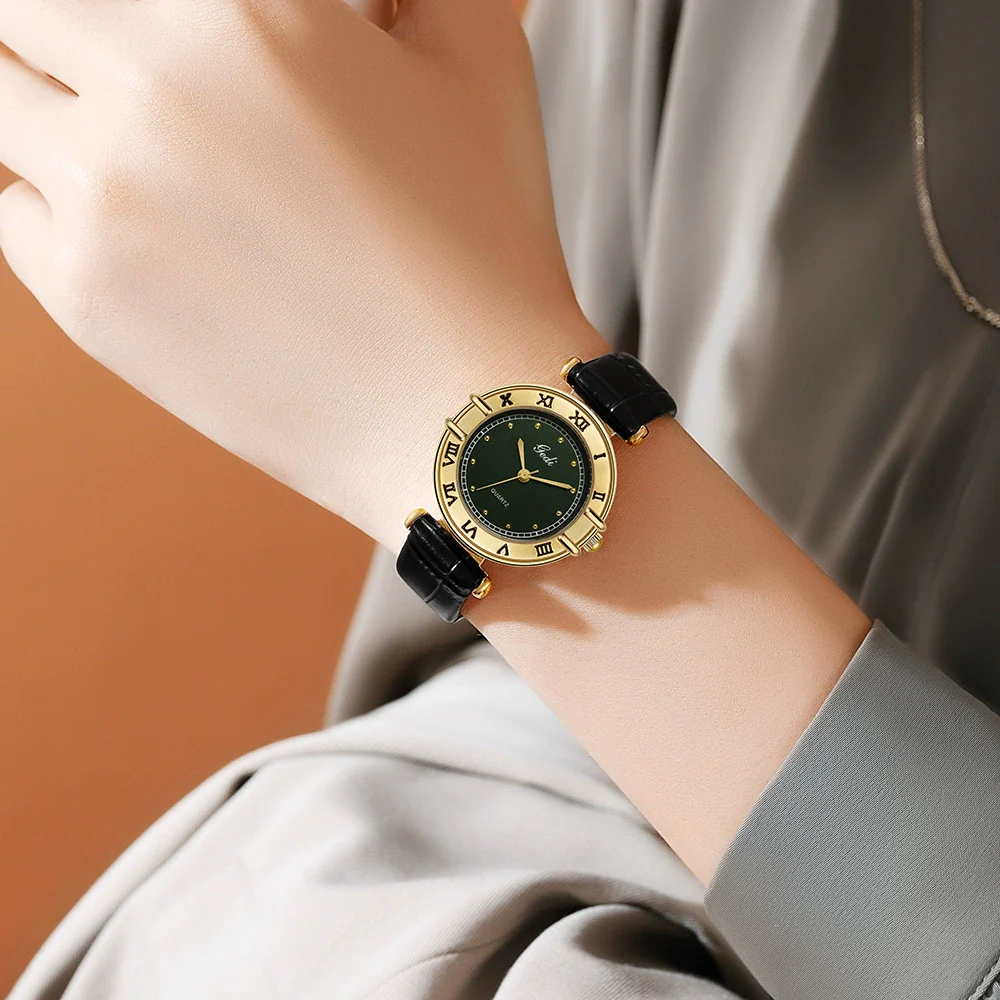 Women's Retro Roman Style Luxury Copper Alloy And Pu Watch With Round Dial - Image 4