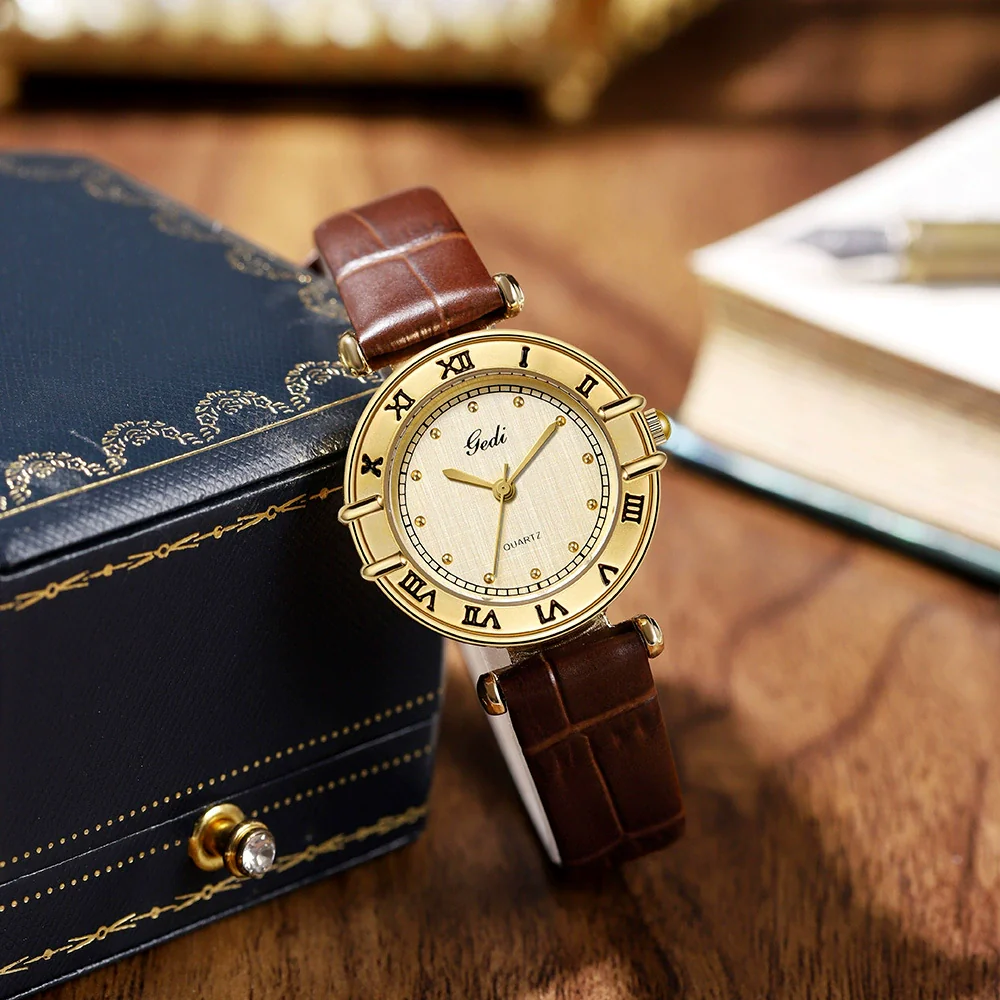 Women's Retro Roman Style Luxury Copper Alloy And Pu Watch With Round Dial - Image 8