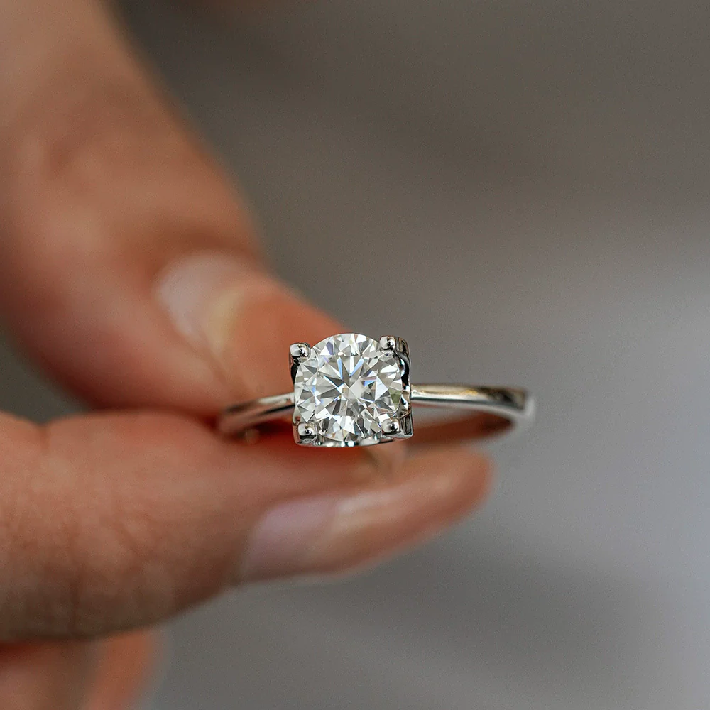 Women's S925 Sterling Silver Ring With Moissanite And Cow Head Pattern Natural Style Diamond Design - Image 4