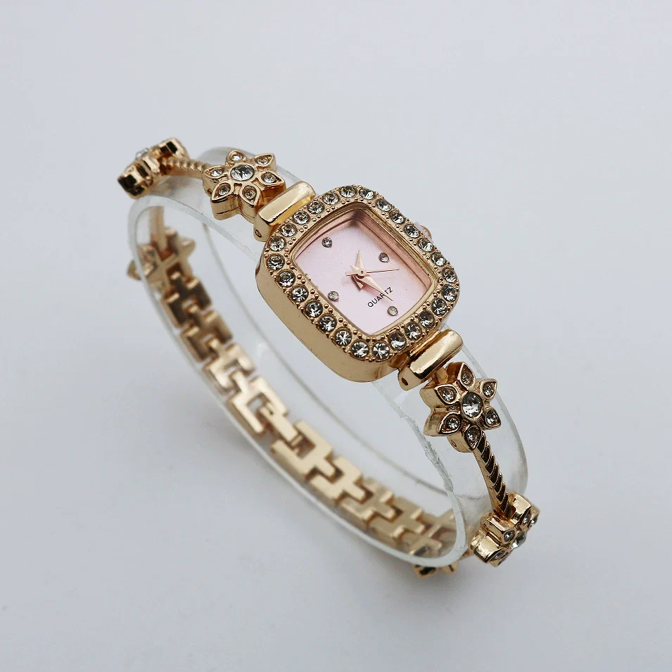 Women's Square Alloy And Stainless Steel Bracelet Quartz Watch Light Luxury Casual Style - Image 14