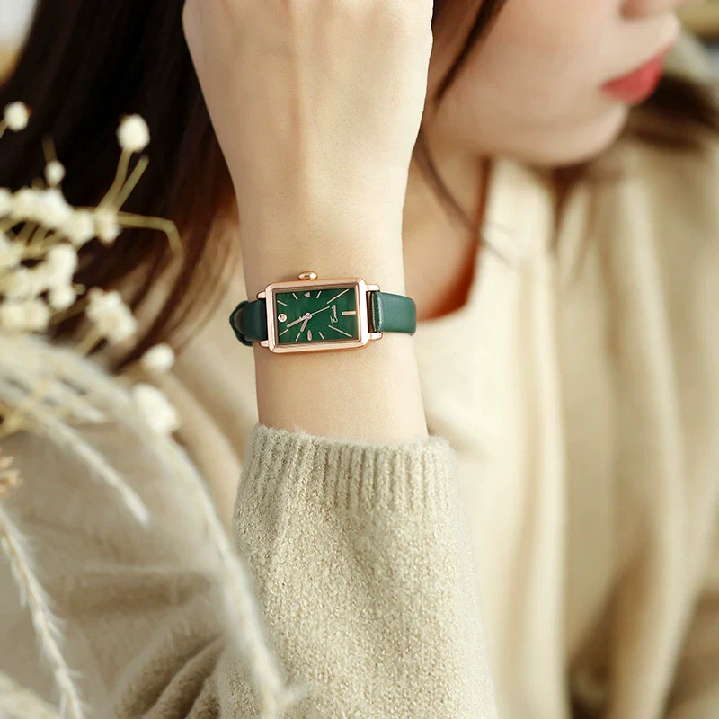 Women's Square Alloy Pu Rose Gold Watch Retro Simple Light Luxury Niche New Style Printed Logo Waterproof Mineral Strengthened Mirror Pin Buckle Spiral Crown - Image 6