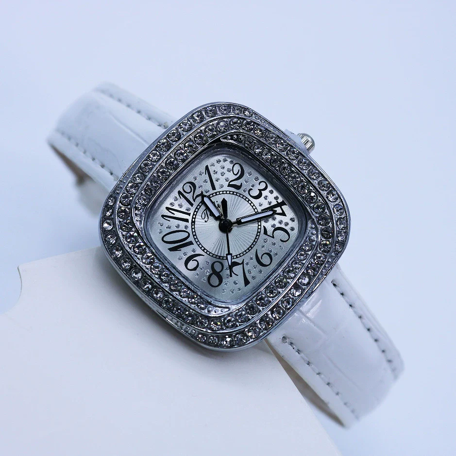 Women's Square Alloy Quartz Watch With Rhinestones And Pu Strap - Image 10