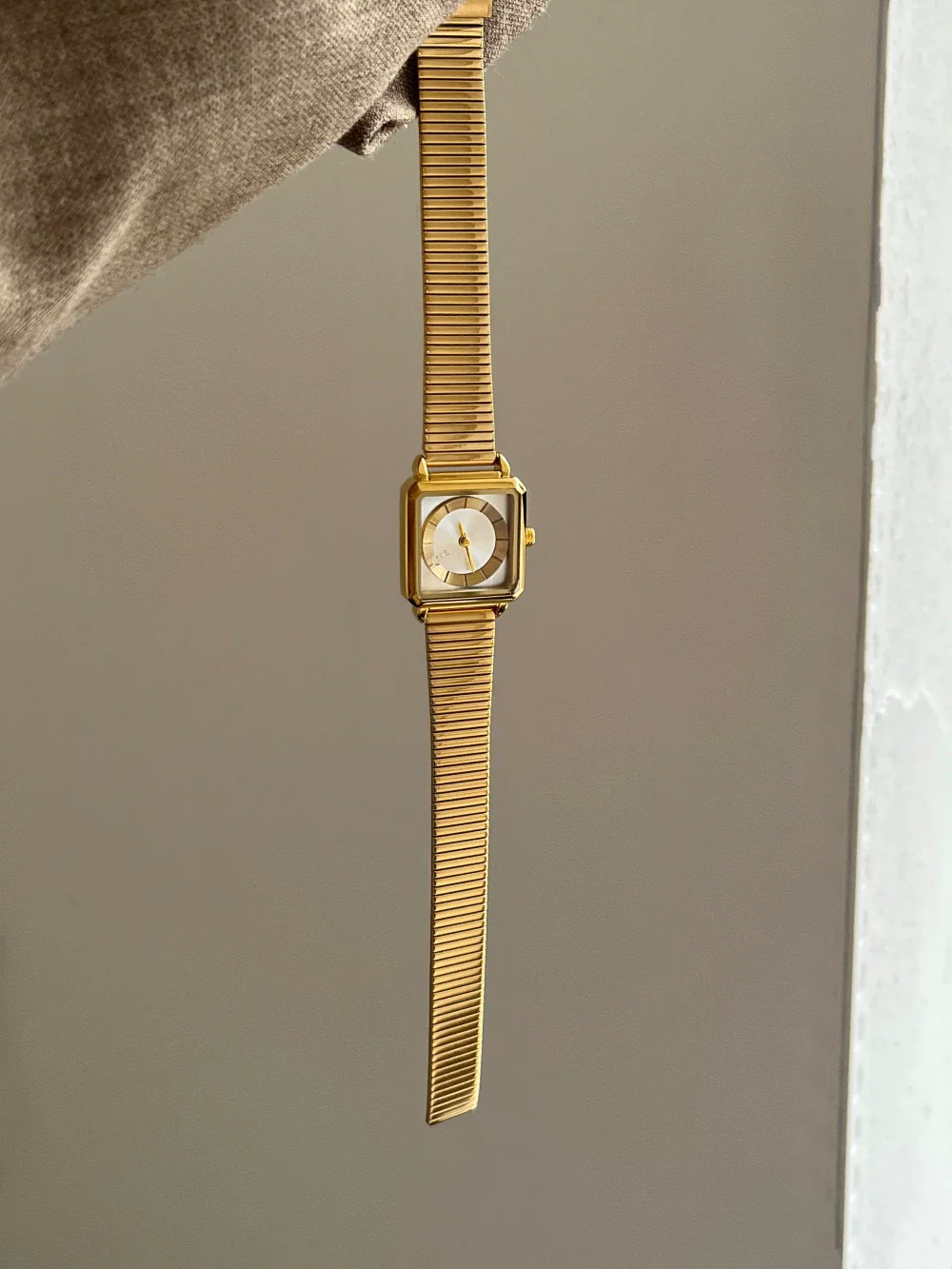 Women's Square Fashion Retro Style Alloy Case Steel Band Watch - Image 6