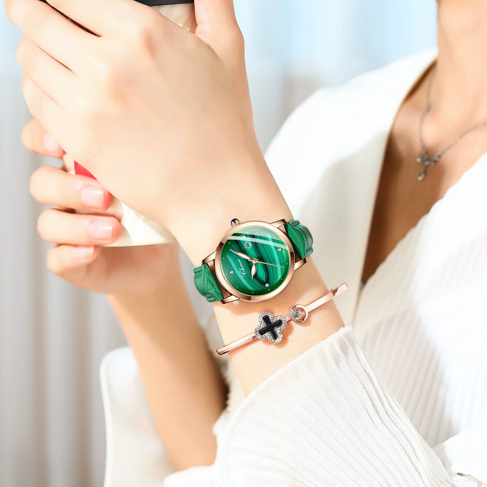 Women's Square Genuine Leather Fashion Waterproof Watch With Peacock Green Stone Pattern - Image 3