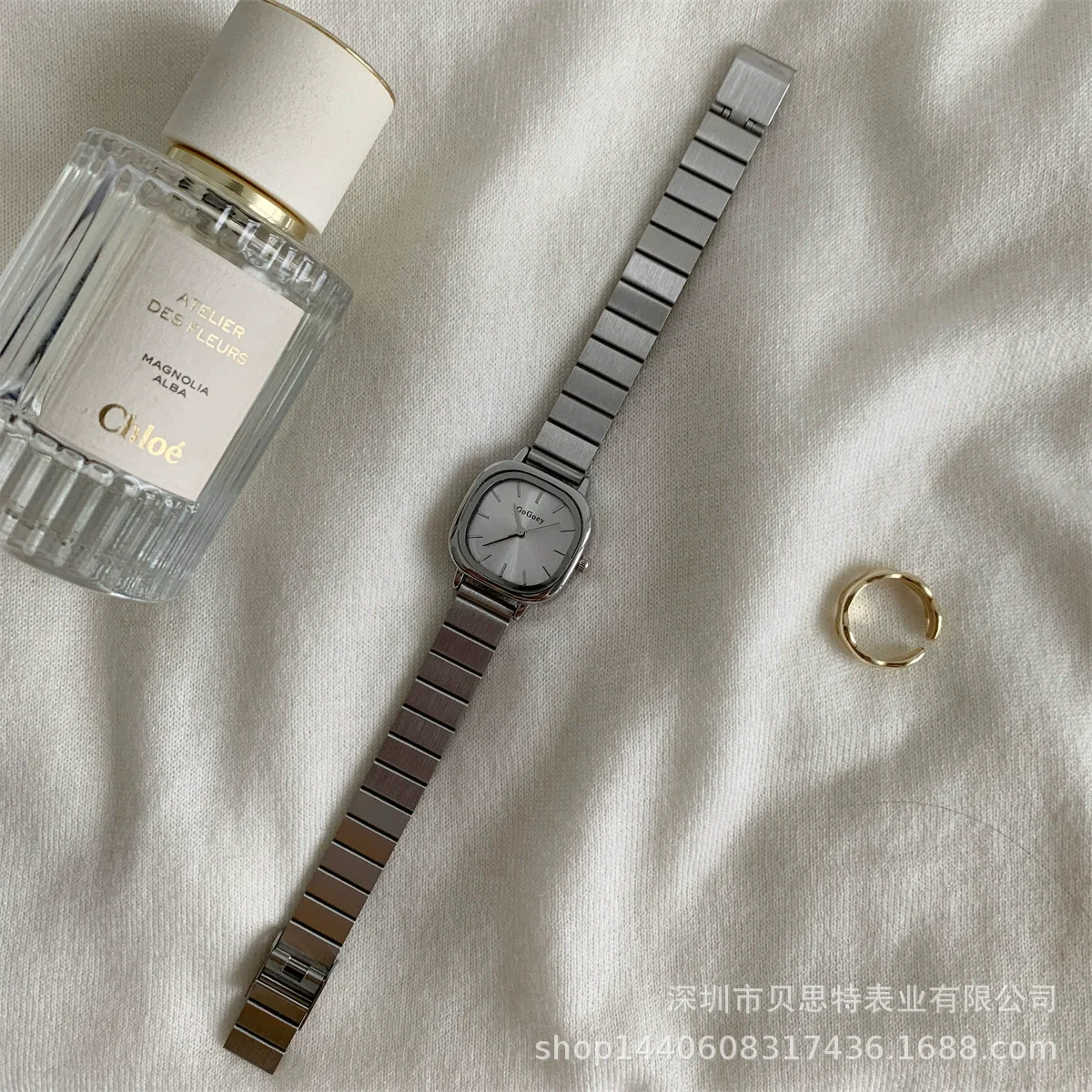Women's Square Watch With Bamboo Strap And Alloy Case - Image 8