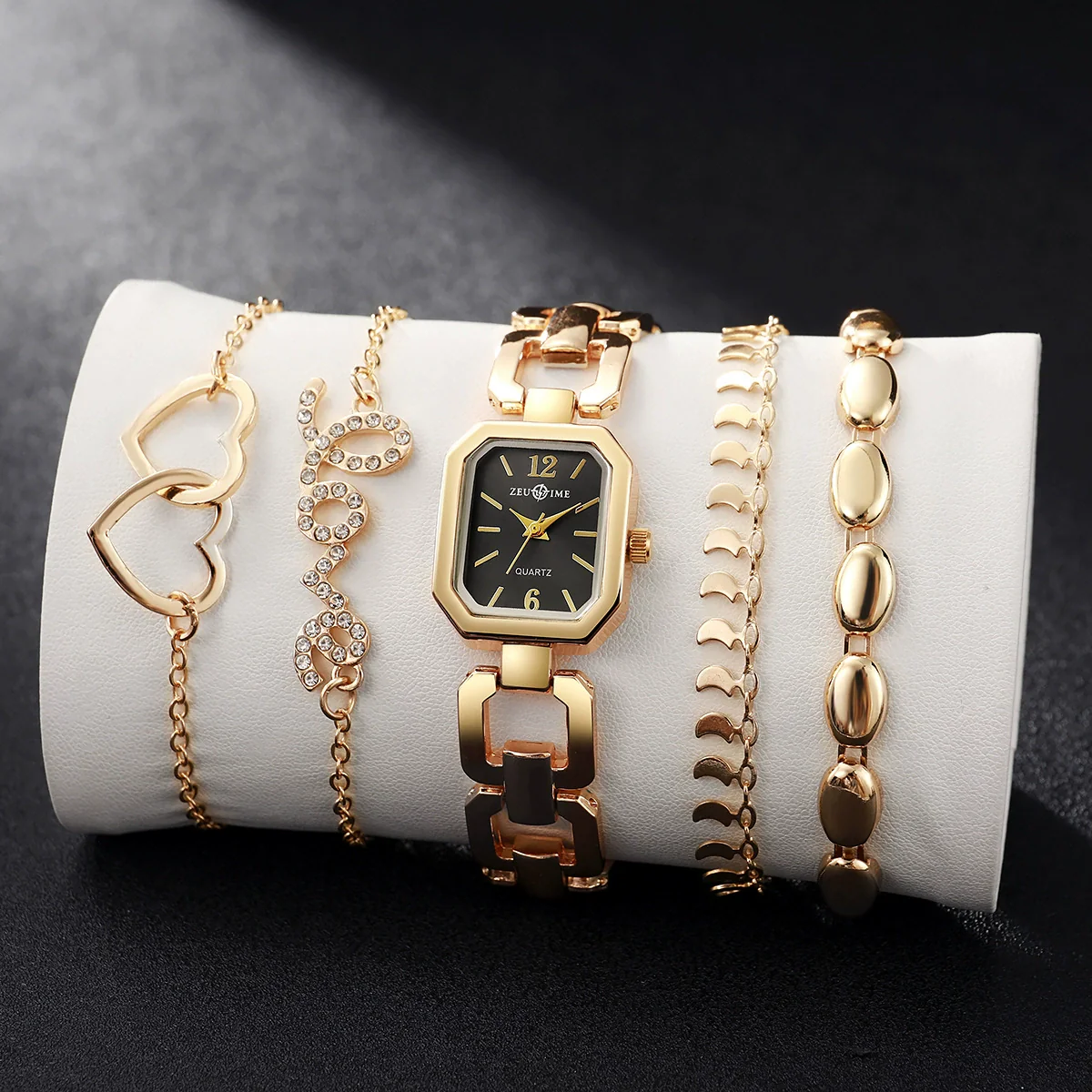 Women's Square Zinc Alloy Case Alloy Strap Quartz Watch With Heart Bracelet Leisure Style - Image 6