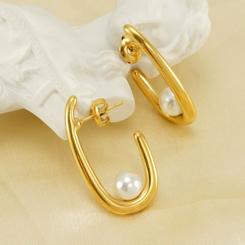 Women's 316L Stainless Steel 18K Gold Plated Ushape Geometric High Sense Electroplated Earrings - Image 4