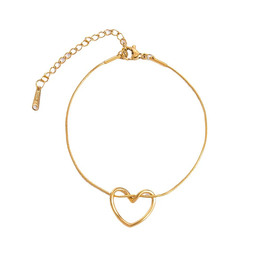 Women's Stainless Steel And Titanium Steel Love Necklace And Bracelet Set Simple Fashion Electroplated 18K Gold Highgrade Clavicle Chain - Image 5