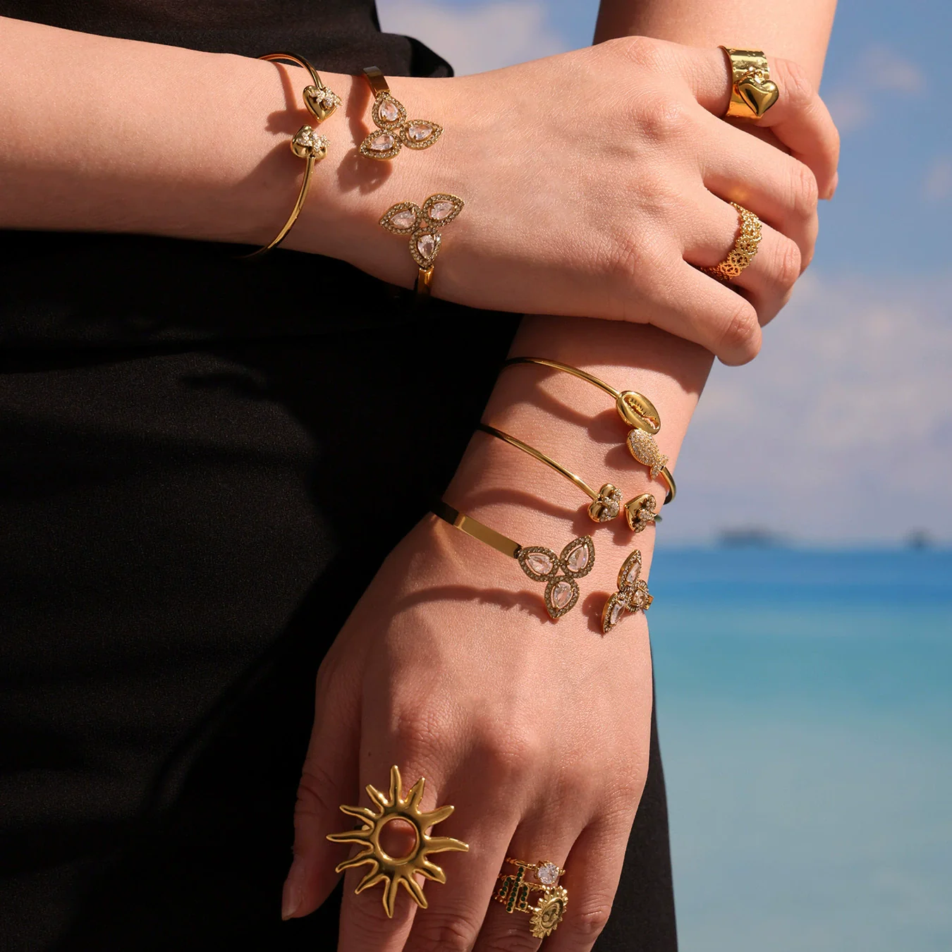 Women's Stainless Steel Zircon Ferris Wheel Water Drop Petals Open Bracelet Pvd Vacuum Gold Plated Electroplated Fashion Plants Flowers Style - Image 4