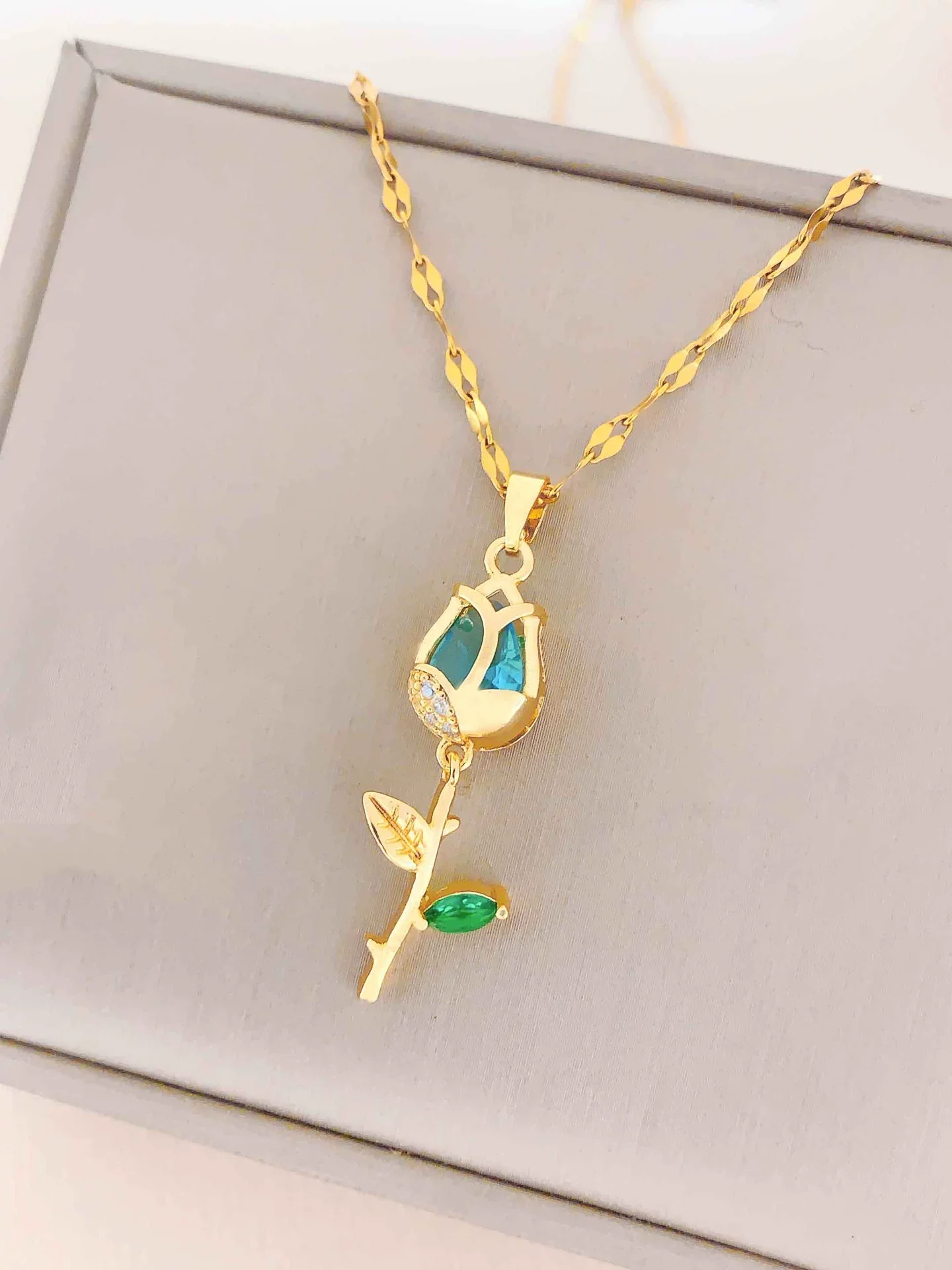 Women's Summer Sweet Style Titanium Steel Necklace With Copper Pendant And Cross Chain Real Gold Plated And Enhanced Color Retention - Image 9
