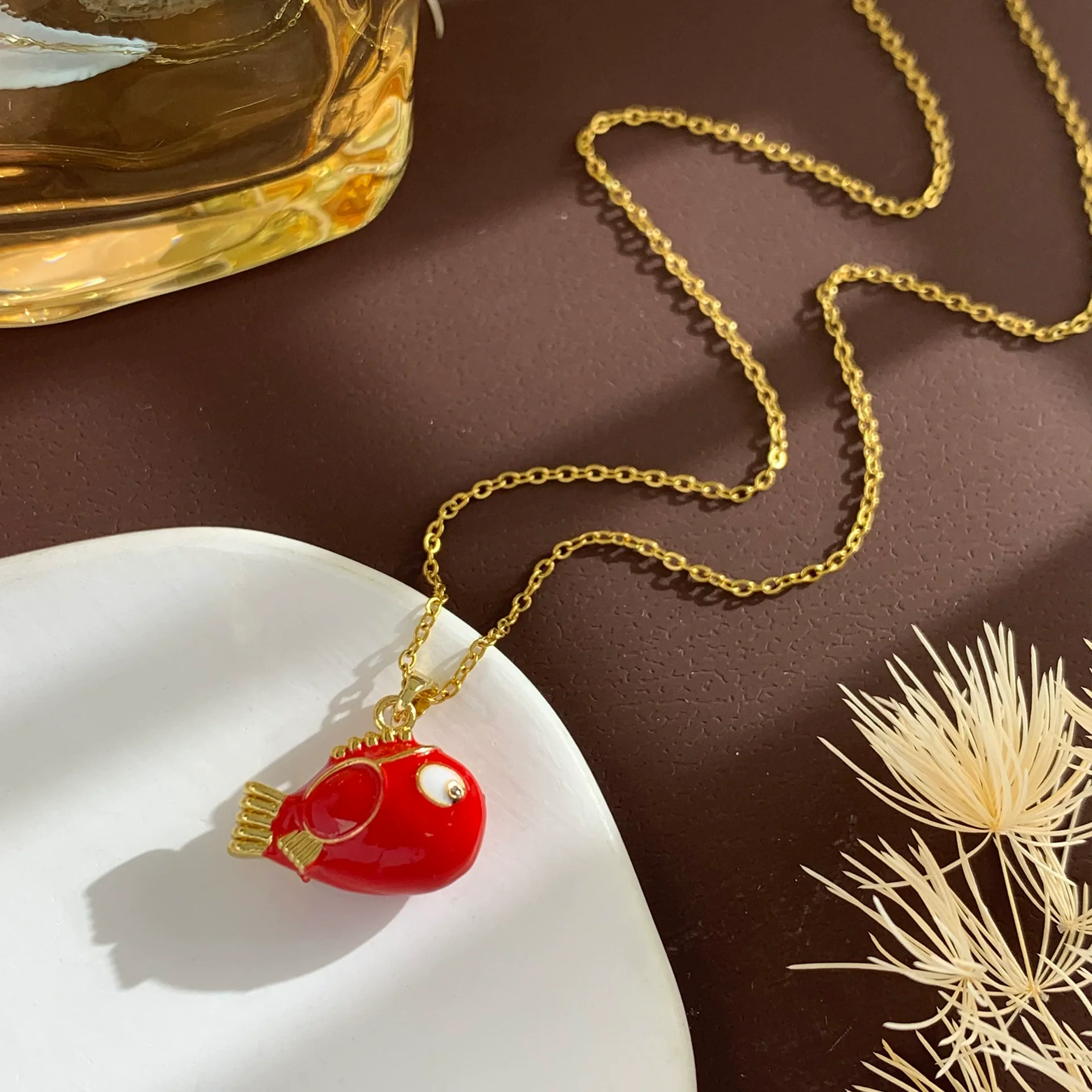 Women's Sweet Animal Style Copper And Titanium Steel Clown Fish Necklace With Real Gold Plating And Enhanced Color Retention - Image 10