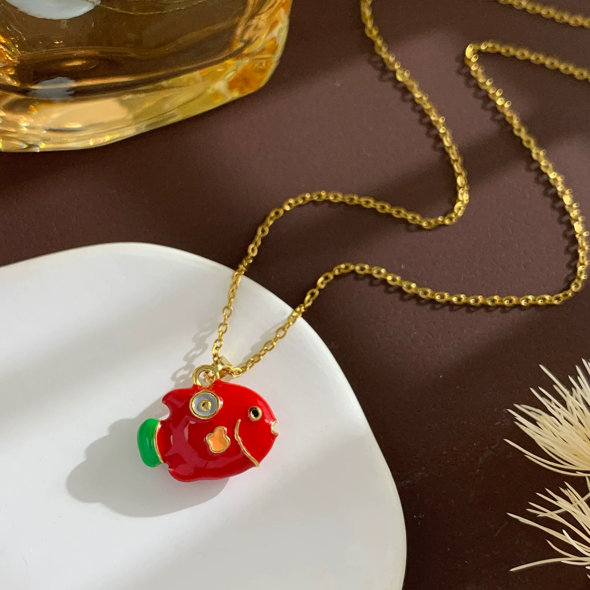 Women's Sweet Animal Style Copper And Titanium Steel Clown Fish Necklace With Real Gold Plating And Enhanced Color Retention - Image 6