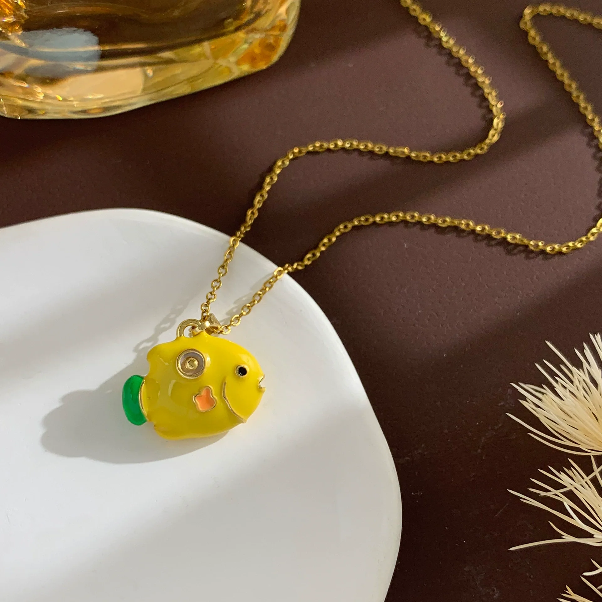 Women's Sweet Animal Style Copper And Titanium Steel Clown Fish Necklace With Real Gold Plating And Enhanced Color Retention - Image 8