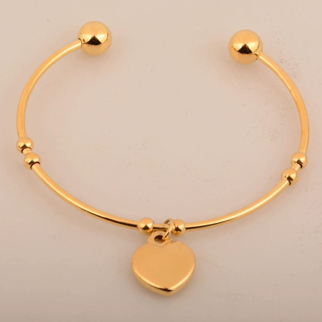 Women's Titanium Steel And Leather Cord Heart Shape Pendant Bracelet With Geometric Pattern And Electroplating - Image 4