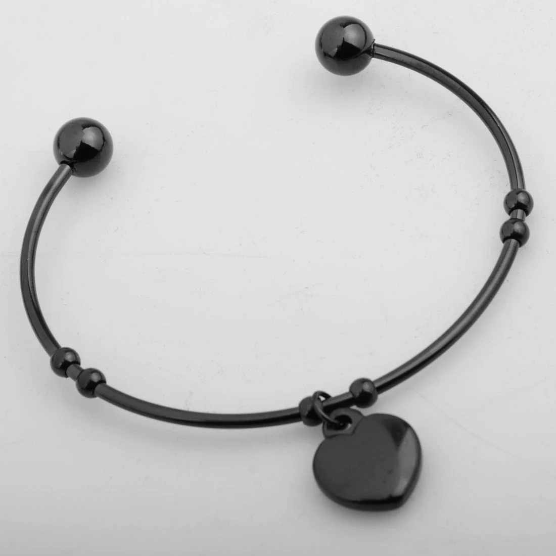 Women's Titanium Steel And Leather Cord Heart Shape Pendant Bracelet With Geometric Pattern And Electroplating - Image 6
