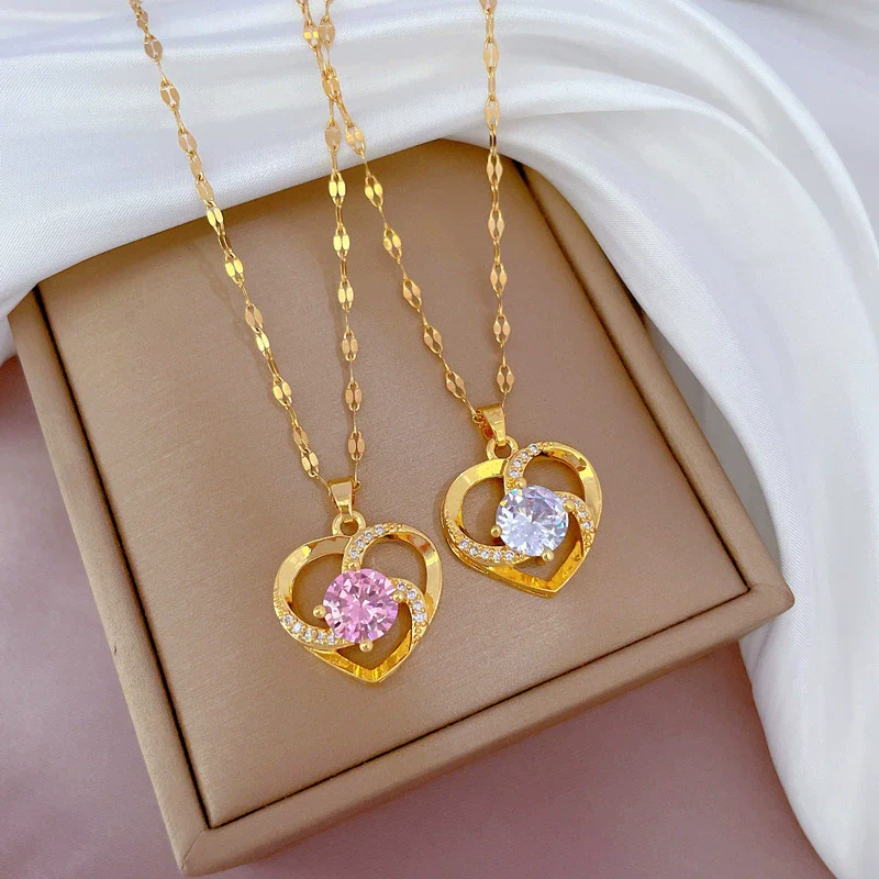 Women's Titanium Steel And Stainless Steel Love Heart Geometric Cartoon Style Micro Diamond Necklace