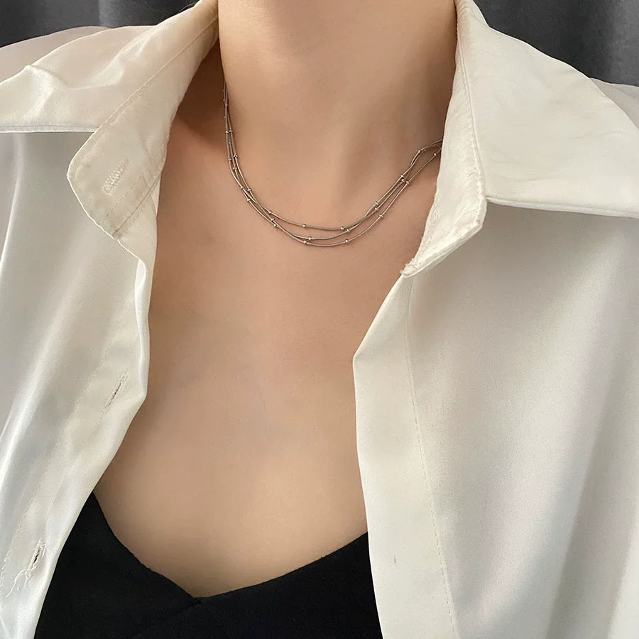 Women's Titanium Steel Multilayer Clavicle Chain With Geometric Design And Polishing Treatment - Image 2