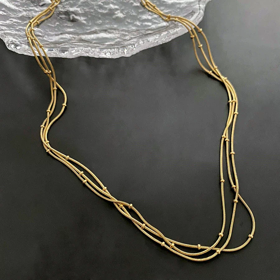 Women's Titanium Steel Multilayer Clavicle Chain With Geometric Design And Polishing Treatment - Image 7