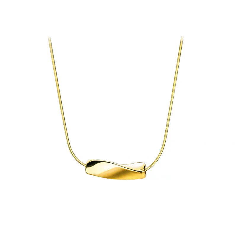 Women's Titanium Steel Snake Bone Chain Geometric Style Electroplated Threedimensional Specialshaped Minimalist Allmatch Clavicle Necklace - Image 5