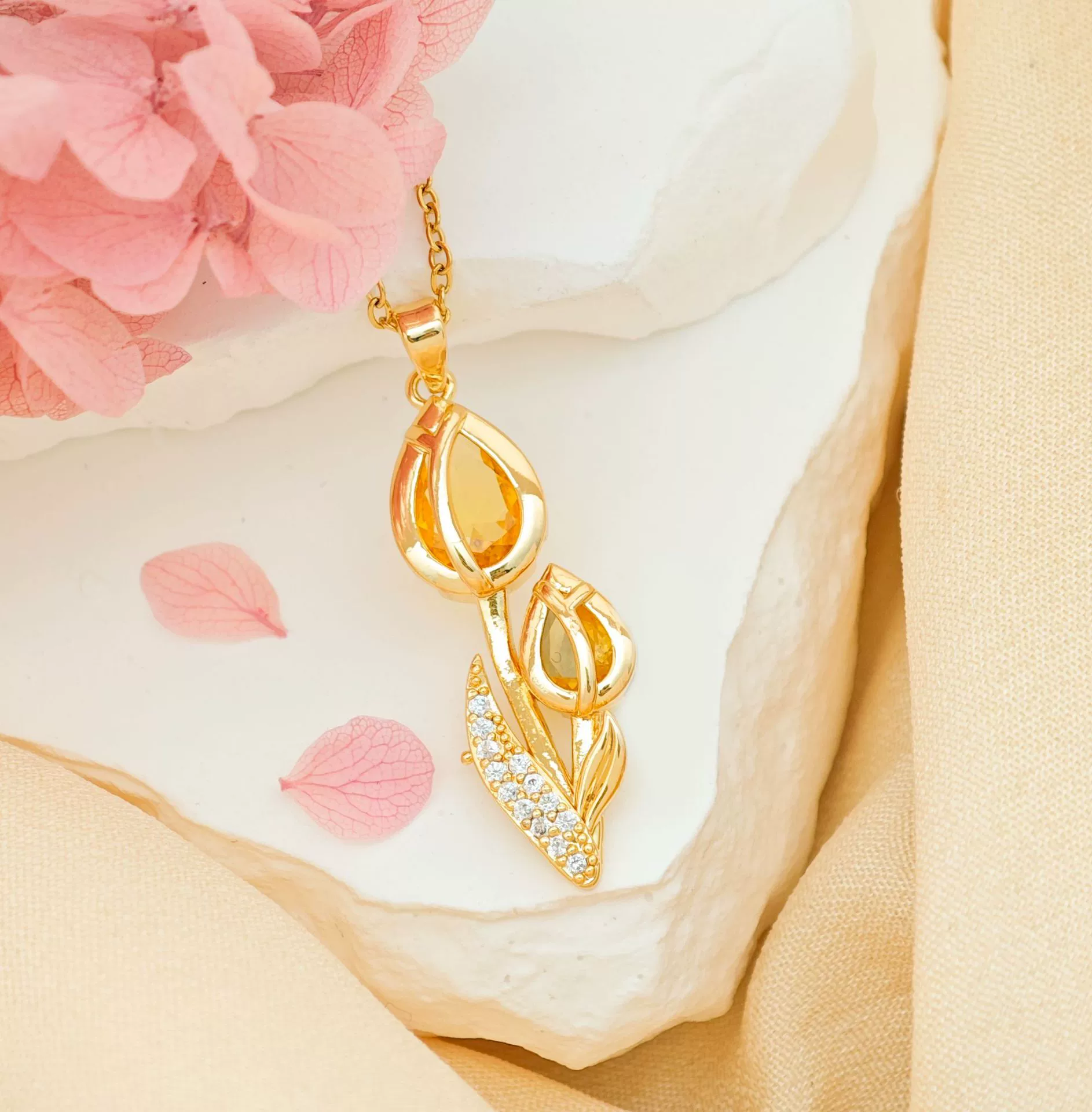 Women's Tulip Zircon Flower Necklace Titanium Steel Copper Real Gold Plated Cross Chain Sweet Style - Image 10