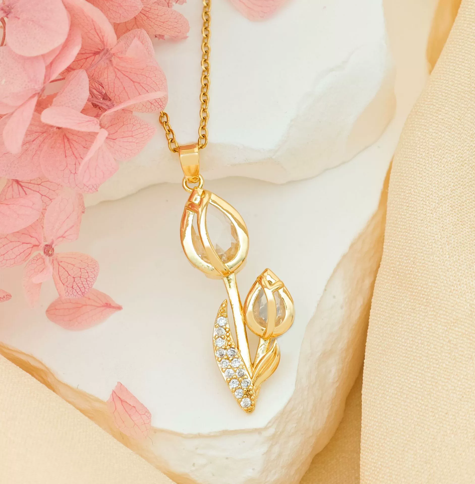 Women's Tulip Zircon Flower Necklace Titanium Steel Copper Real Gold Plated Cross Chain Sweet Style - Image 7