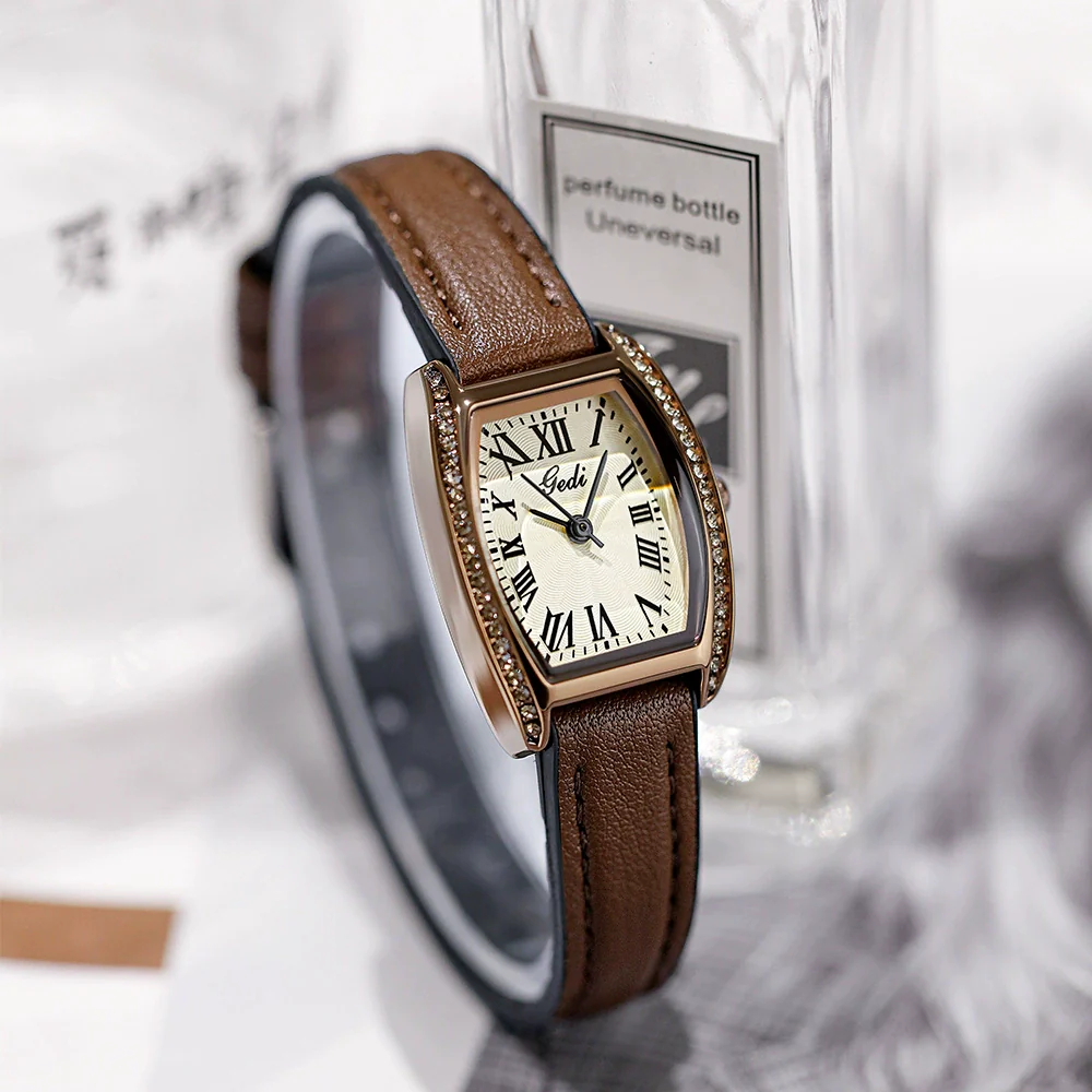Women's Vintage Classic Barrelshaped Quartz Watch Alloy Case Mineral Reinforced Glass Mirror Stainless Steel Buckle