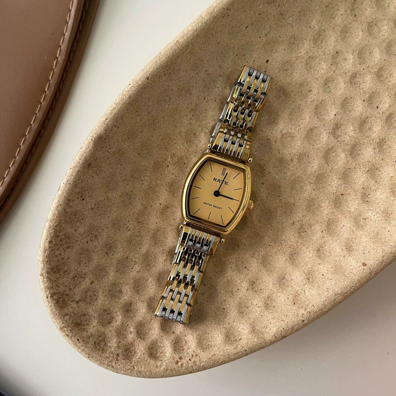 Women's Vintage Wine Barrel Alloy Band Quartz Watch Simple Elegant Casual Style - Image 3