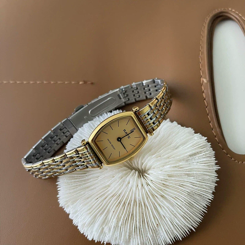 Women's Vintage Wine Barrel Alloy Band Quartz Watch Simple Elegant Casual Style - Image 6