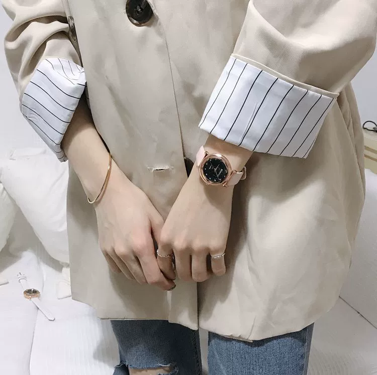 Women's Watch Alloy Case Imitation Leather Strap Round Dial Leisure Style - Image 8