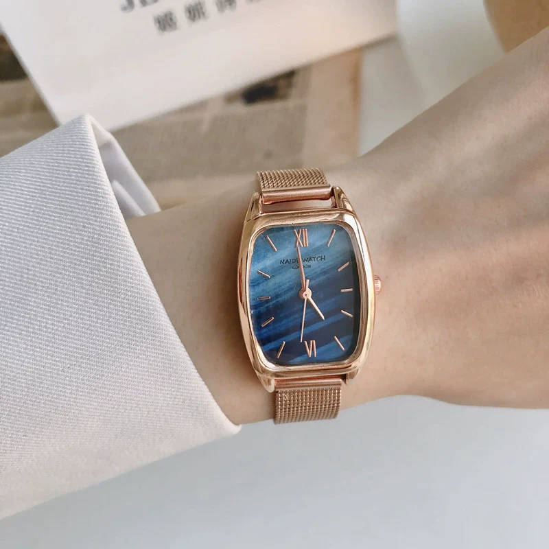 Women's Watch Alloy Stainless Steel Barrel Dial Retro Simple Elegant Leisure Style - Image 4